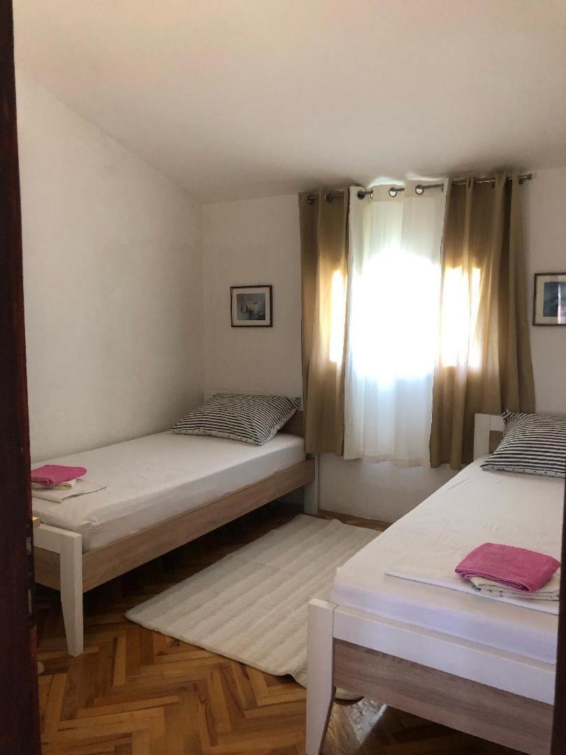 Apartman Suky Sukošan 외부 사진