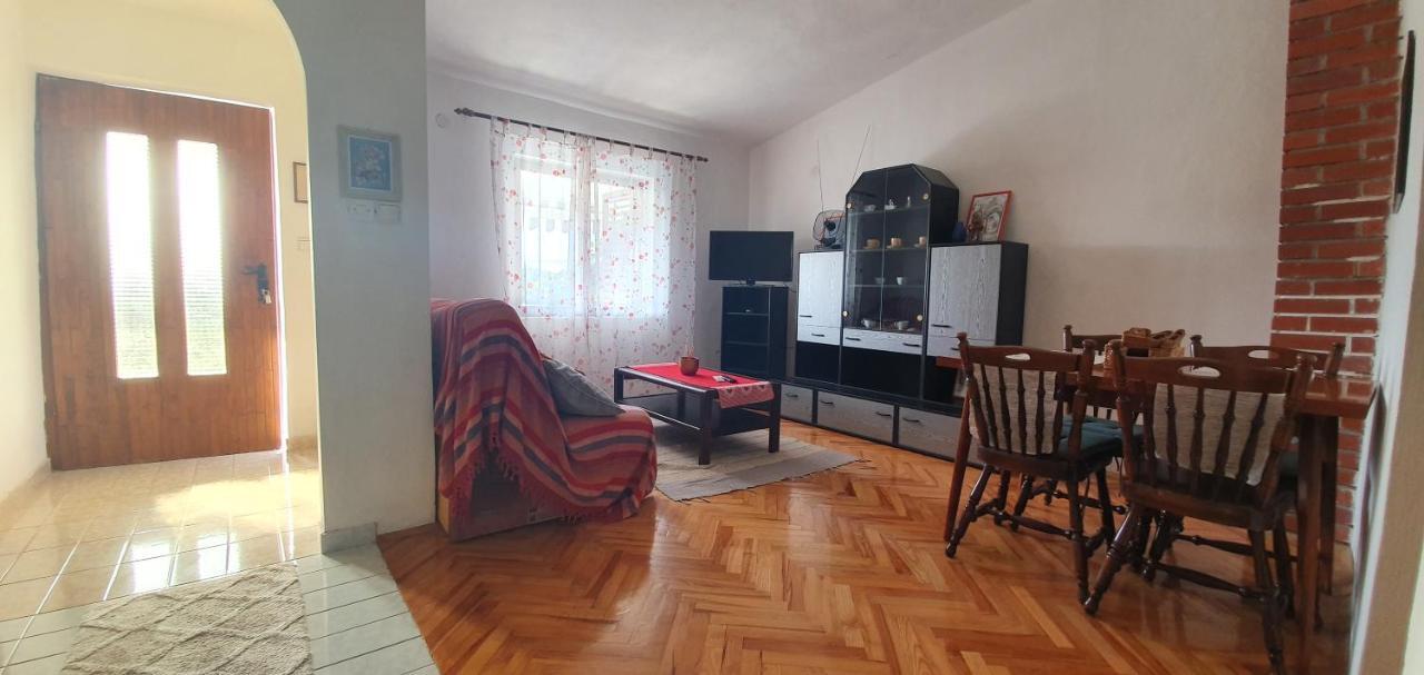 Apartman Suky Sukošan 외부 사진